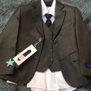 3 piece suits size 6